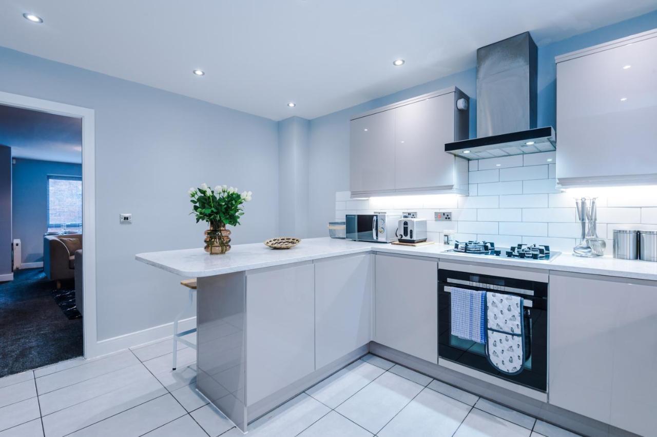 Cestrian House Villa Честър Екстериор снимка