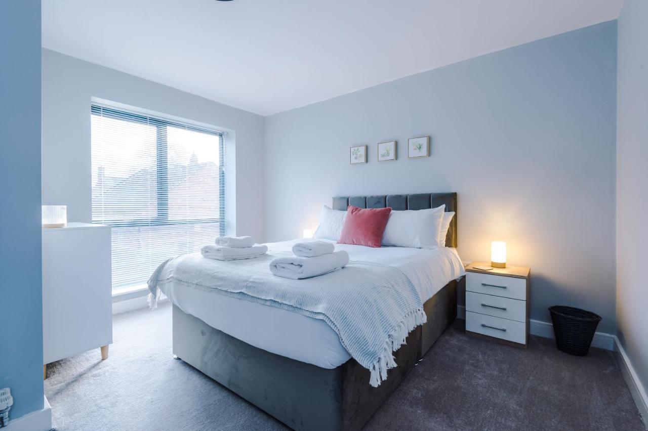 Cestrian House Villa Честър Екстериор снимка